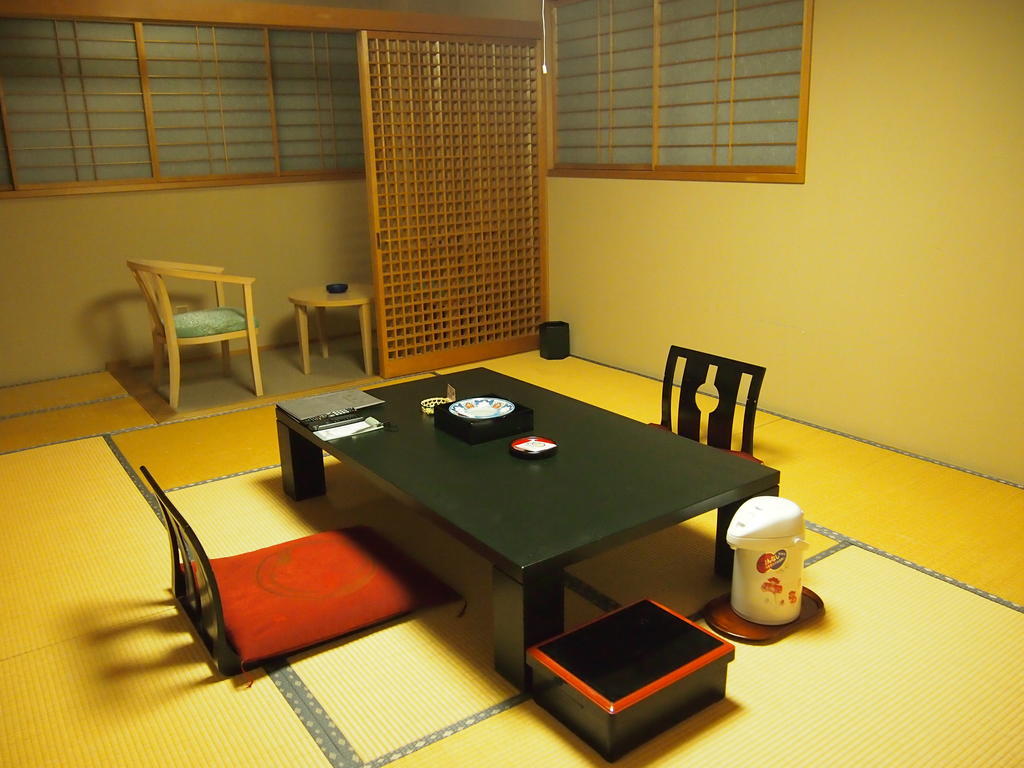 Hotel Towadako Shinzantei Kosaka Zimmer foto